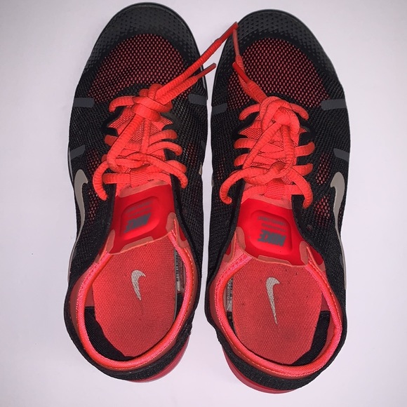 Women Neon Nike Training Sneakers - Picture 3 of 9